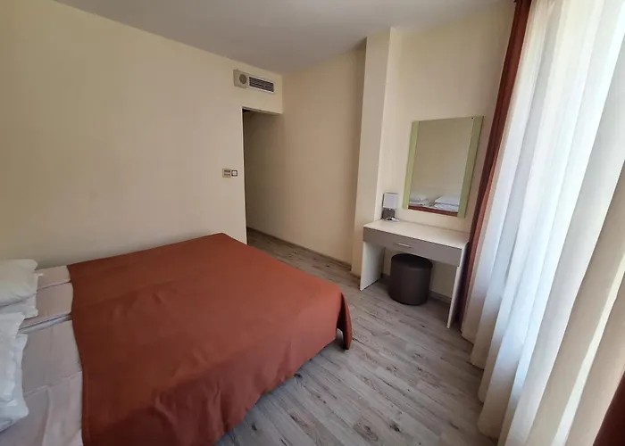 Готель Mariner's 4*