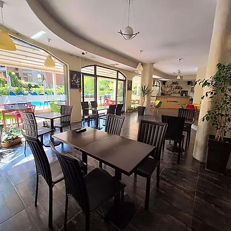 Mariner's - Self Catering - Adults Only 호텔 4*