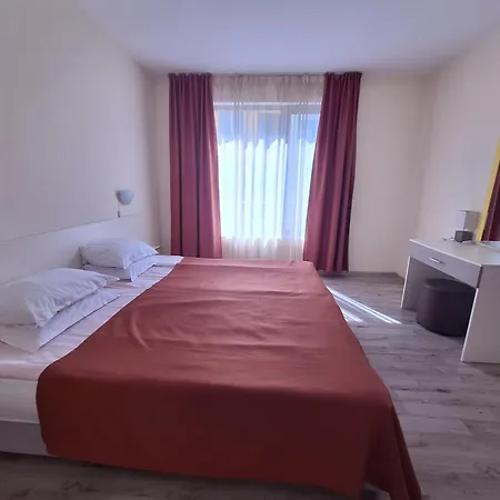 Отель Mariner's