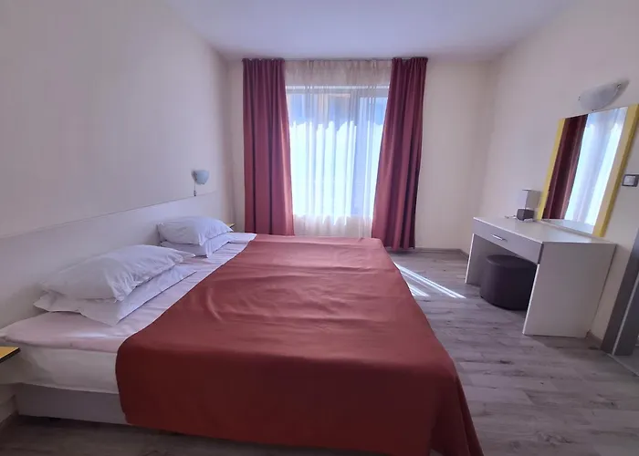 Отель Mariner's