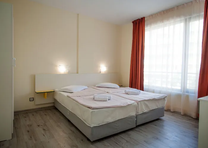 Mariner's 4* Солнечный берег