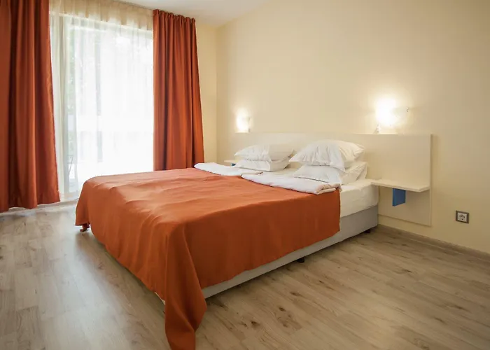 Отель Mariner's